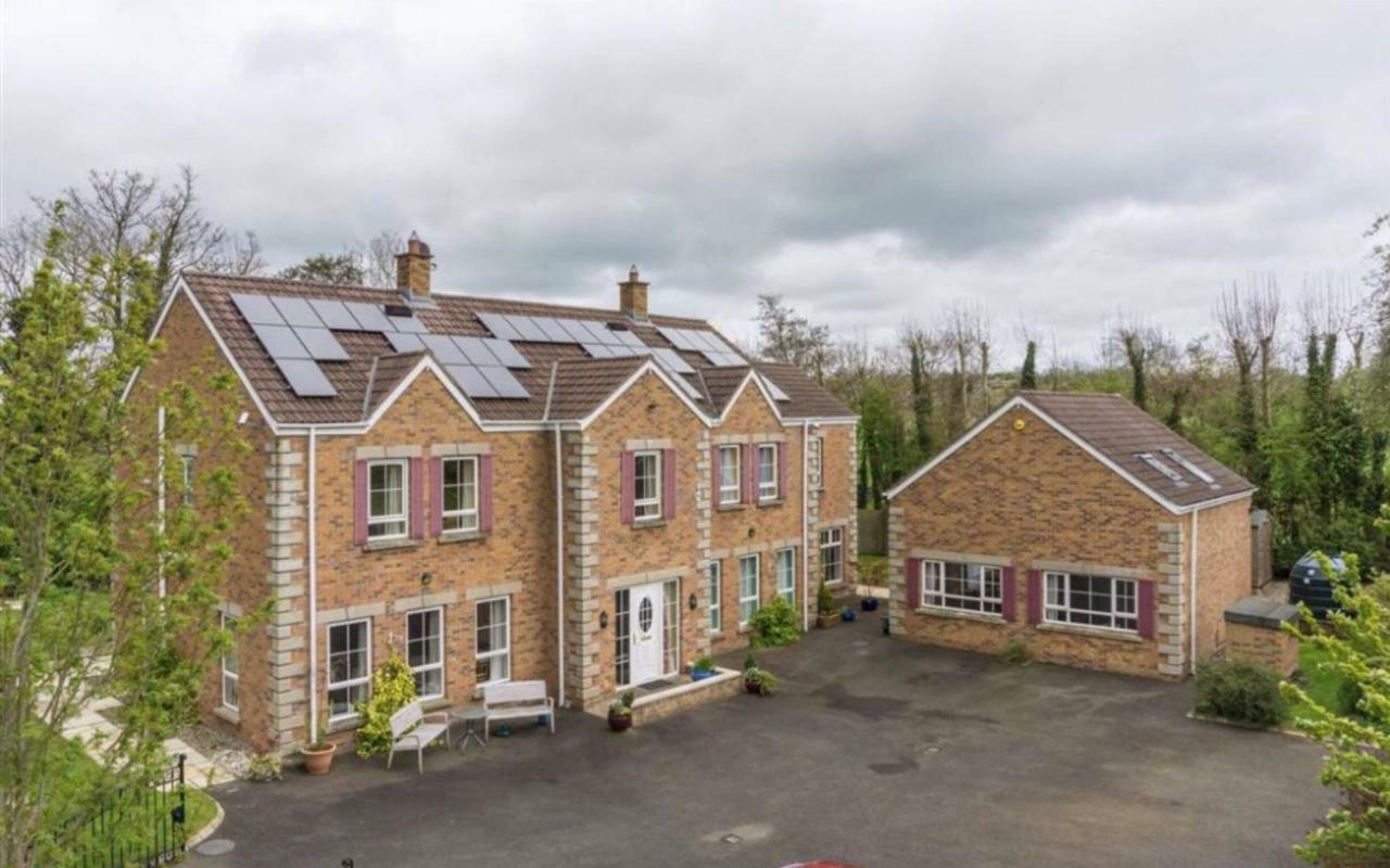 Killead House Hotel Aldergrove Exterior foto